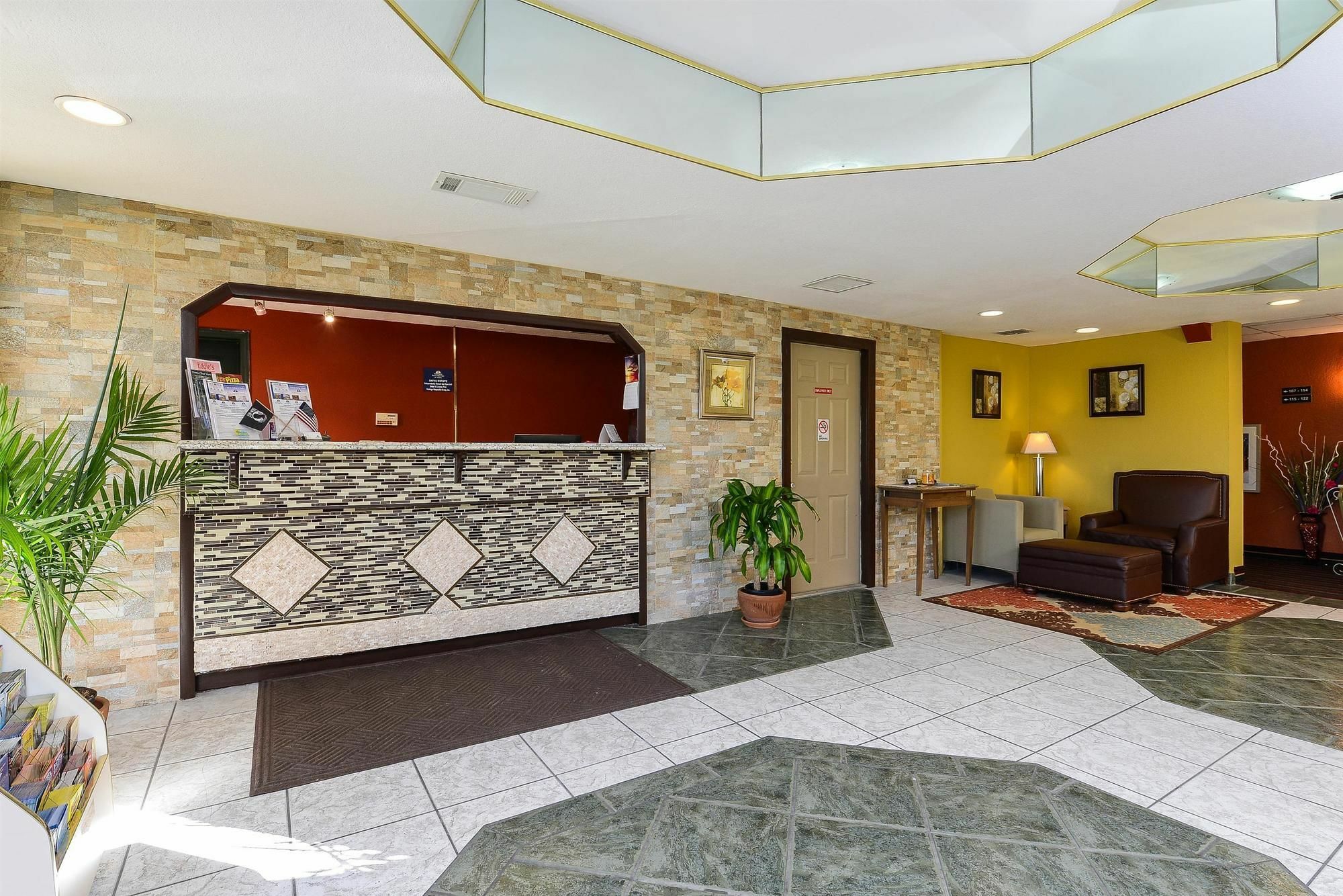 Travel Inn Winter Haven Ngoại thất bức ảnh